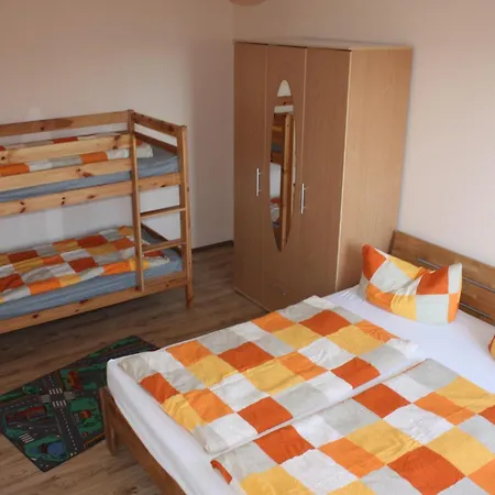 Ferienhaus Schwalbe *